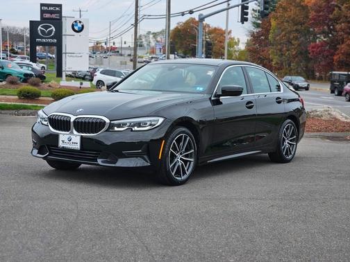 2022 BMW 330 i xDrive