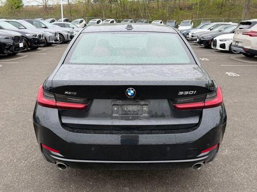 Black Sapphire Metallic 2024 BMW 330 i xDrive