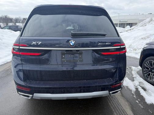 2026 BMW X7 xDrive40i