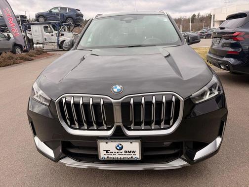 Jet Black 2026 BMW X1 xDrive28i
