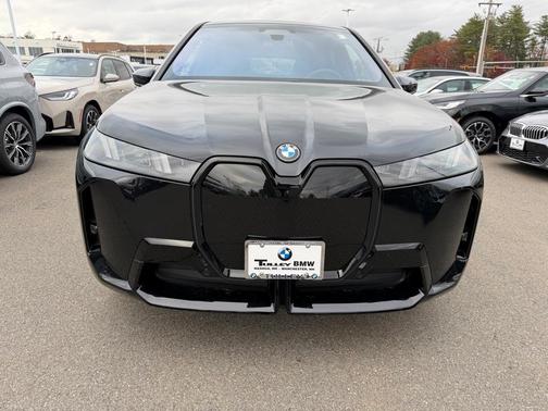 2026 BMW iX xDrive45