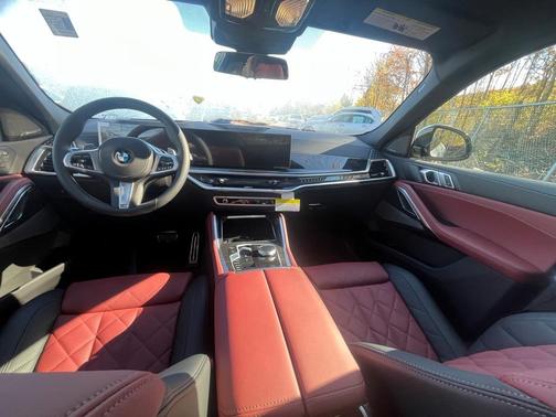 2026 BMW X6 xDrive40i