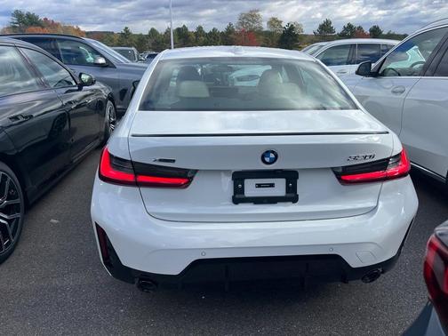 2026 BMW 330 I XDrive NA