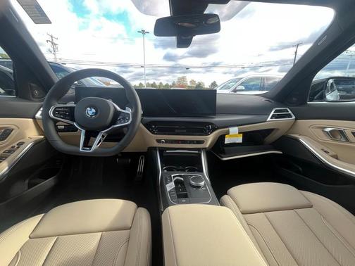 2026 BMW 330 I XDrive NA
