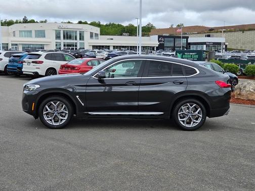 2023 BMW X4 xDrive30i