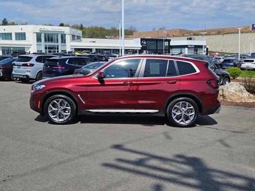 Aventurin Red Metallic 2023 BMW X3 xDrive30i