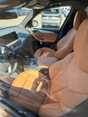 Aventurin Red Metallic 2023 BMW X3 xDrive30i