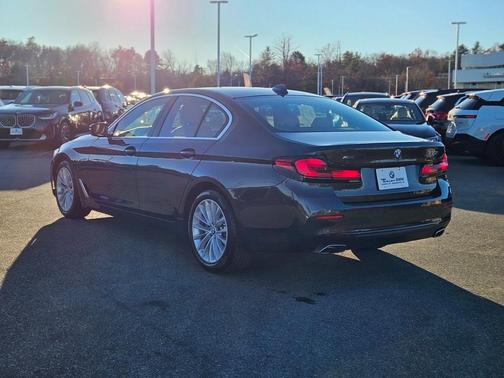 2022 BMW 530 i xDrive