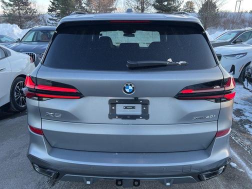 Gray Metallic 2026 BMW X5 xDrive40i