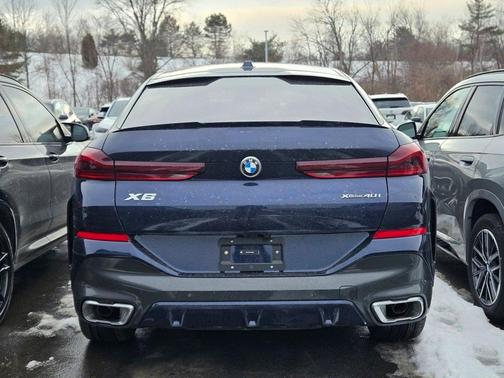 2026 BMW X6 xDrive40i