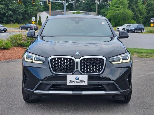 Jet Black 2024 BMW X4 xDrive30i