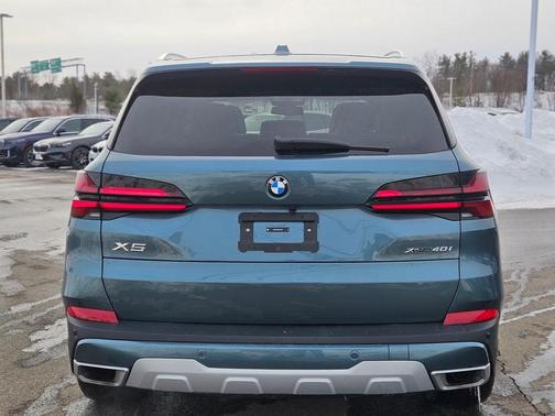 2025 BMW X5 xDrive40i