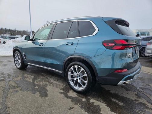 2025 BMW X5 xDrive40i