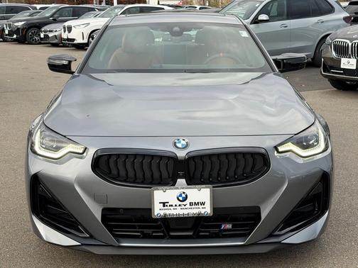 2026 BMW M240 i xDrive