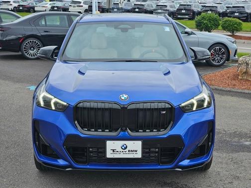 2025 BMW X1 M35i
