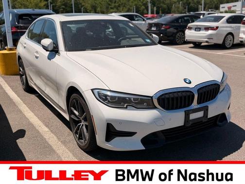 Alpine White 2022 BMW 330 i xDrive