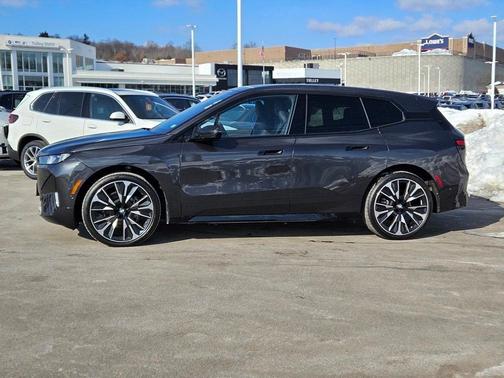 2026 BMW iX xDrive45