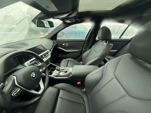 2021 BMW 330e xDrive