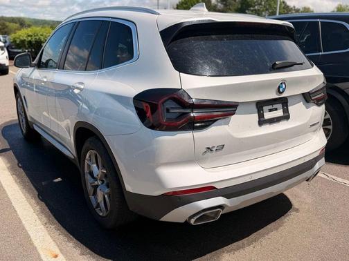 Mineral White Metallic 2024 BMW X3 xDrive30i