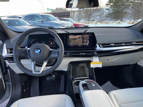 2026 BMW X2 xDrive28i