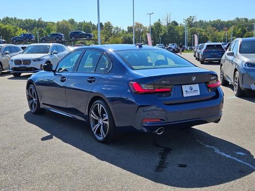 2023 BMW 330 i xDrive