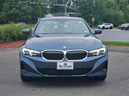 2025 BMW 330 i xDrive