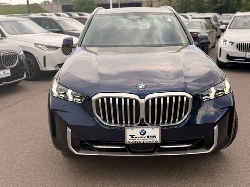 Tanzanite Blue II Metallic 2026 BMW X5 xDrive40i