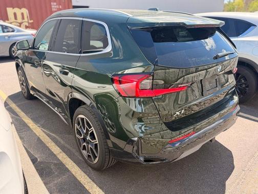 San Remo Green Metallic 2023 BMW X1 xDrive28i