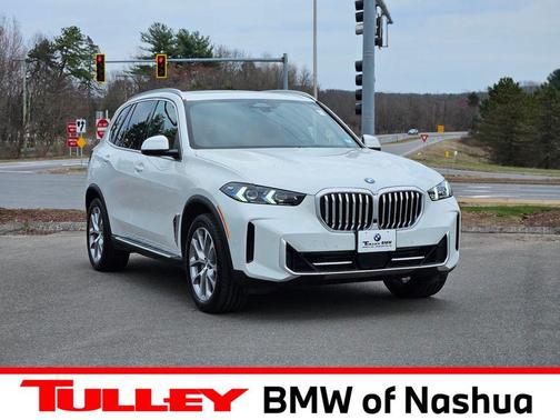 Mineral White Metallic 2025 BMW X5 xDrive40i