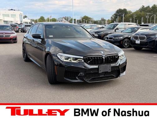 Black Sapphire Metallic 2020 BMW M5 Base