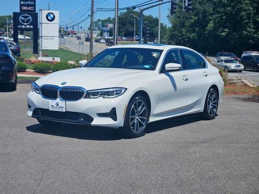 2022 BMW 330 i xDrive