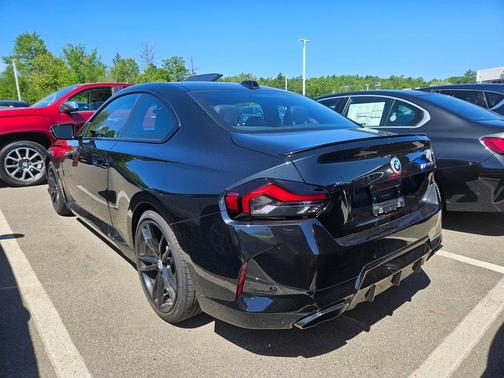 2024 BMW M240 i xDrive