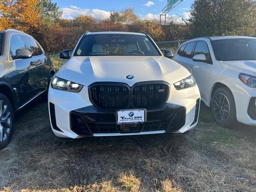 2026 BMW X5 M60i