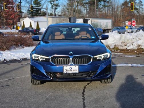 2023 BMW 330 i xDrive