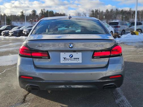 2023 BMW 540 i xDrive