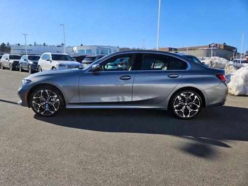 2025 BMW 330 i xDrive