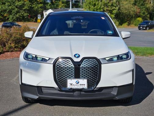 2024 BMW iX xDrive50