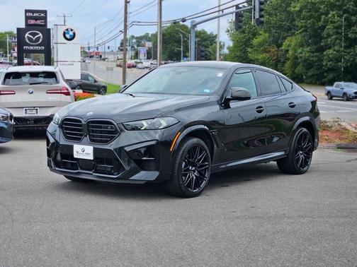 2025 BMW X6 M Base