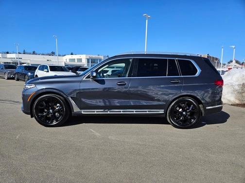 2021 BMW X7 xDrive40i