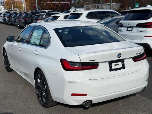 2026 BMW 330 I XDrive NA