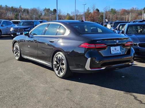 2024 BMW 530 i xDrive