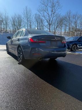 2025 BMW 330 i xDrive