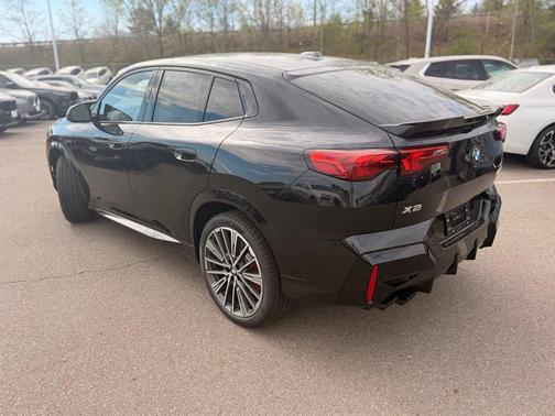 Black Sapphire Metallic 2026 BMW X2 M35i