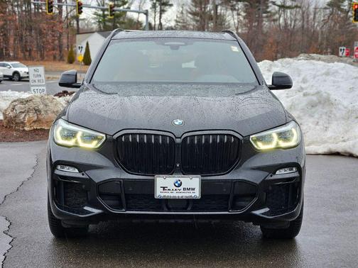 2021 BMW X5 M50i