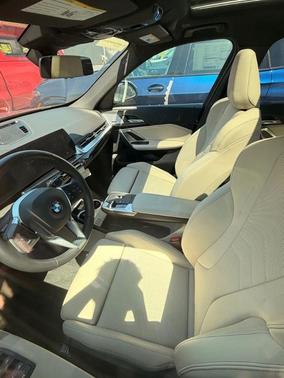 Phytonic Blue Metallic 2023 BMW X1 xDrive28i