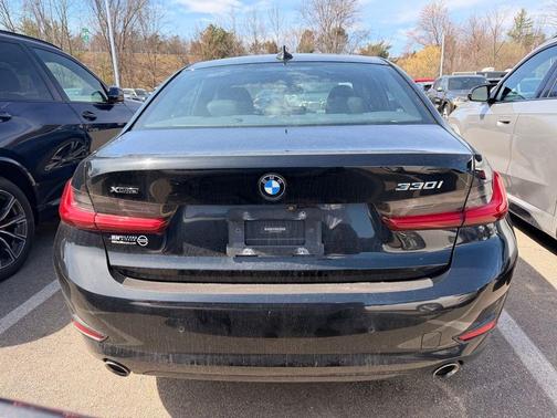 Black Sapphire Metallic 2020 BMW 330 i xDrive