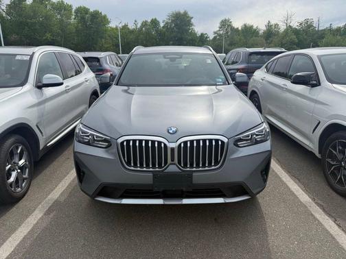 Skyscraper Gray Metallic 2024 BMW X3 xDrive30i