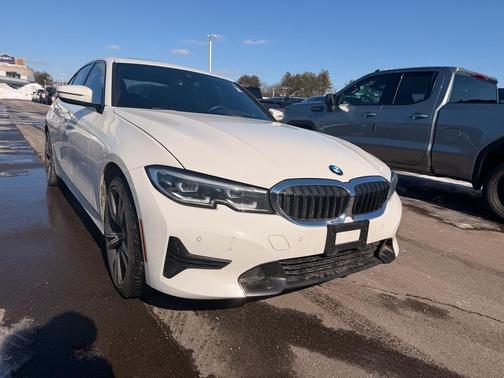 2021 BMW 330 i xDrive
