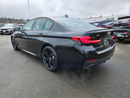 Black Sapphire Metallic 2023 BMW 540 i xDrive