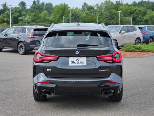 2023 BMW X3 M40i